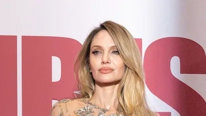 今日大赛实时热点：娱乐新闻视频报道